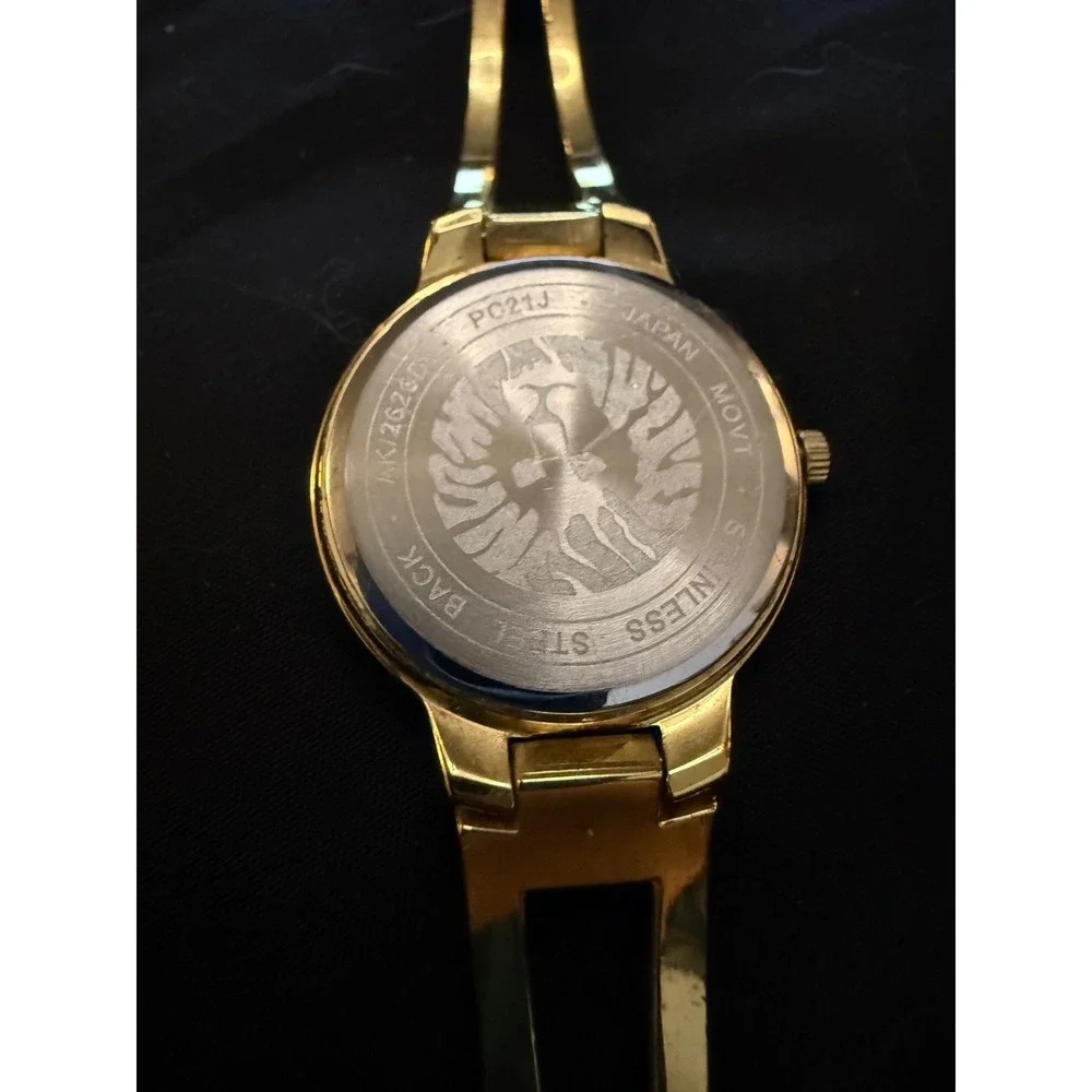 Anne Klein anne klein